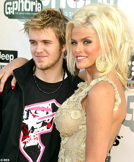  overdose of Daniel Smith son of the late model Anna Nicole Smith