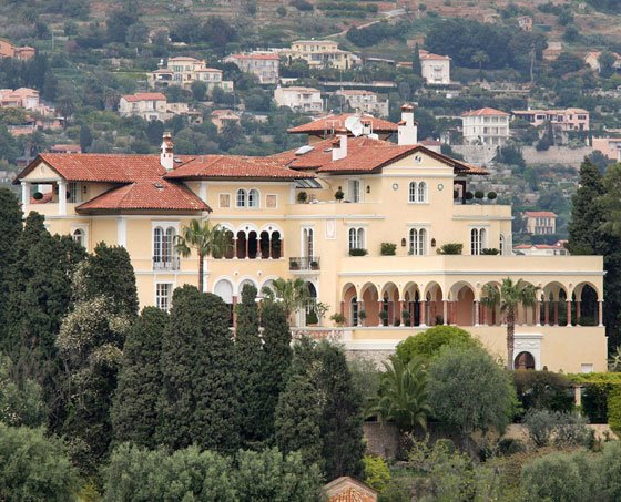 They are currently staying in a leased 35 bedroom French home.