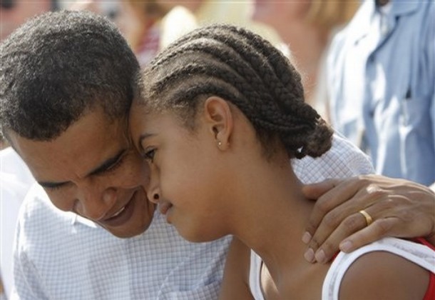 barack obama family. Barack Obama, gives his