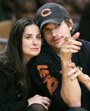 http://www.judiciaryreport.com/images/demi-moore-ashton-kutcher-5-20-10-2.jpg