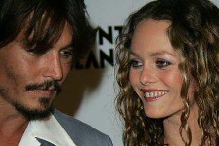 johnny depp vanessa paradis kids. Johnny Depp and Vanessa