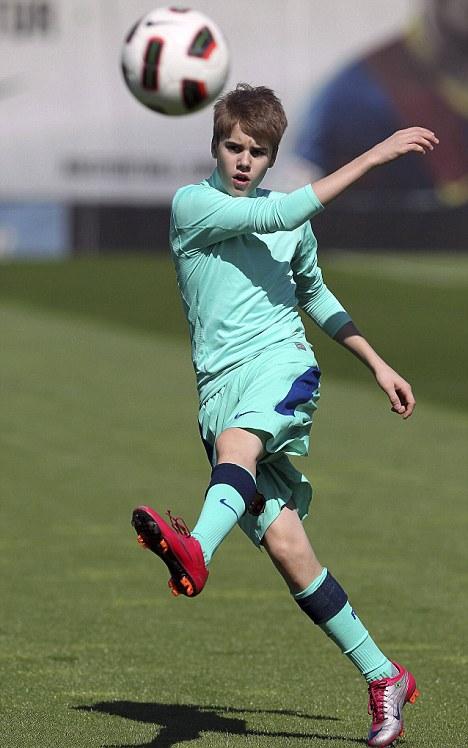 justin bieber barcelona football. Bieber is currently on his quot;My