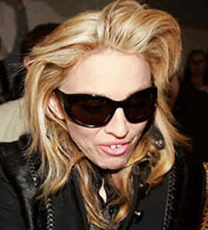 http://www.judiciaryreport.com/images/madonna_teeth.jpg