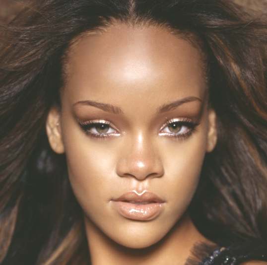It's Amazing That Rihanna Had All That Plastic Surgery