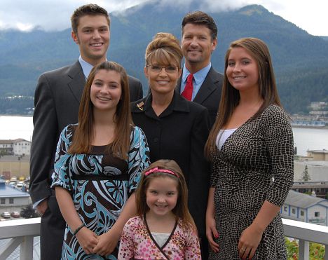 sarah palin family. Sarah Palin and family